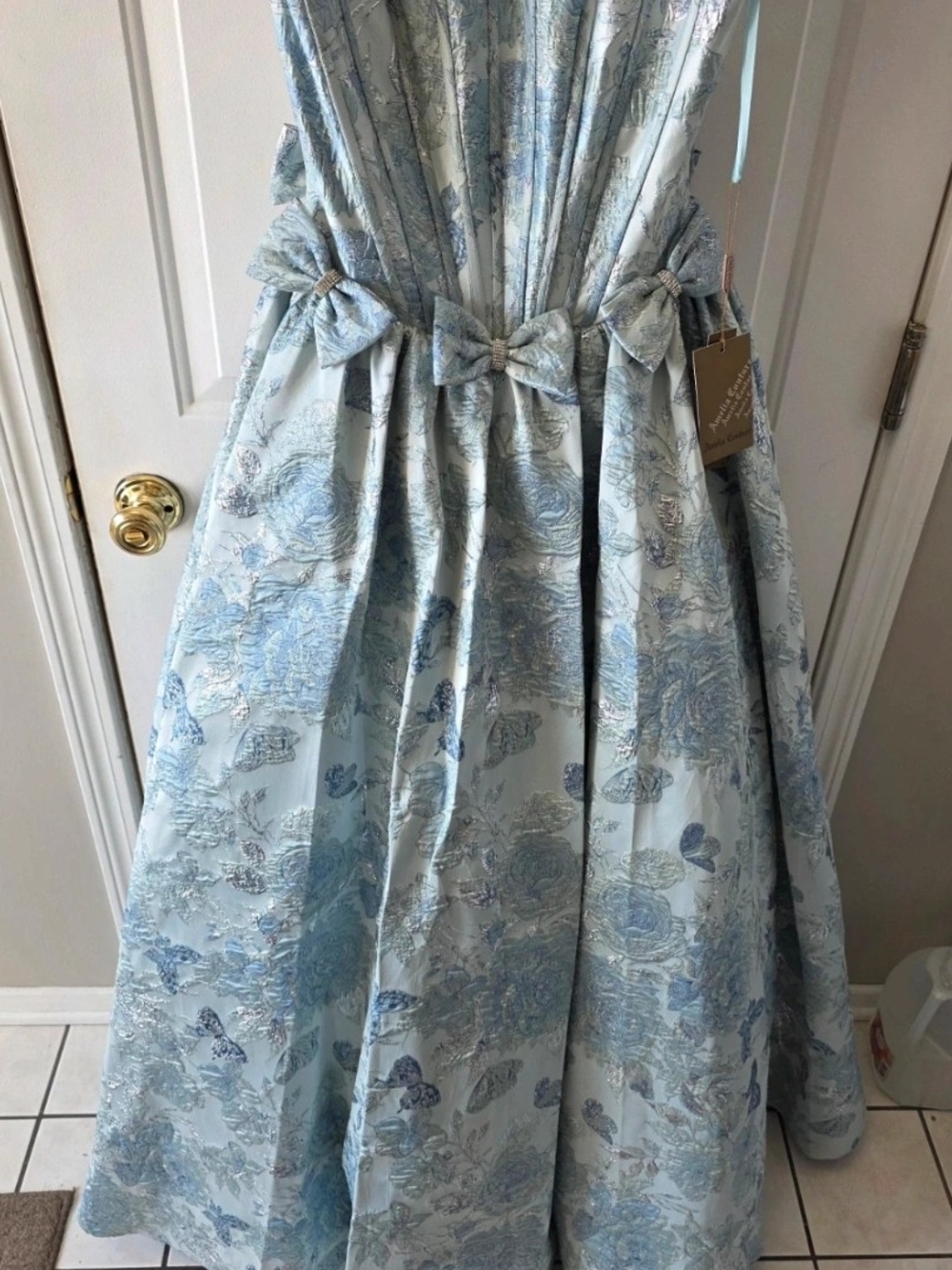 Amelia Couture #8068 Prom Dress